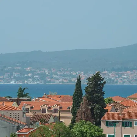 Apartment Cozy In With Wifi Zadar