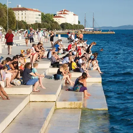 Cozy In With Wifi Apartment Zadar